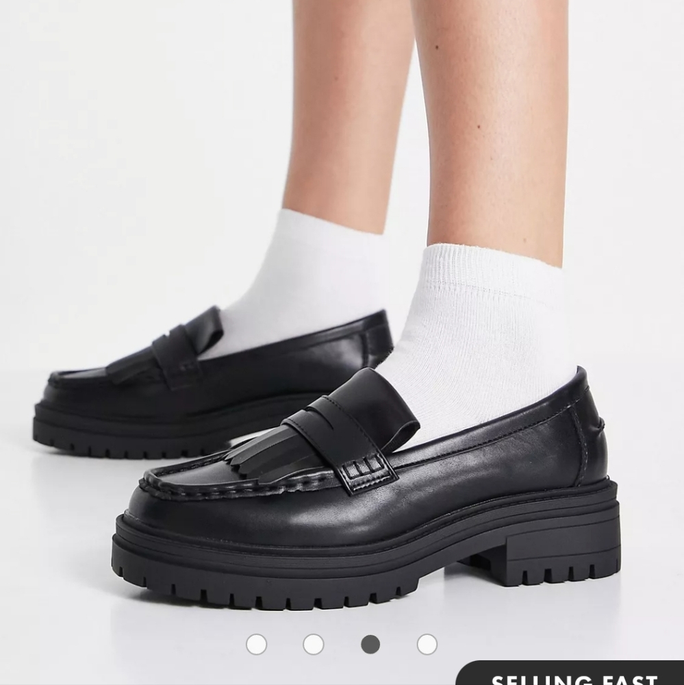 ASOS DESIGN Wide Fit Melon chunky loafers in black